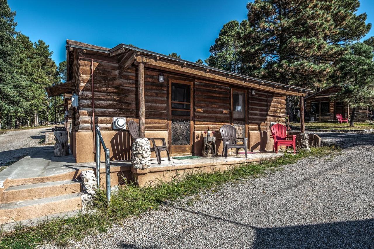 Apache Village 9, Queen Bed, Midtown, Pet Friendly, Sleeps 2 Ruidoso Exterior photo